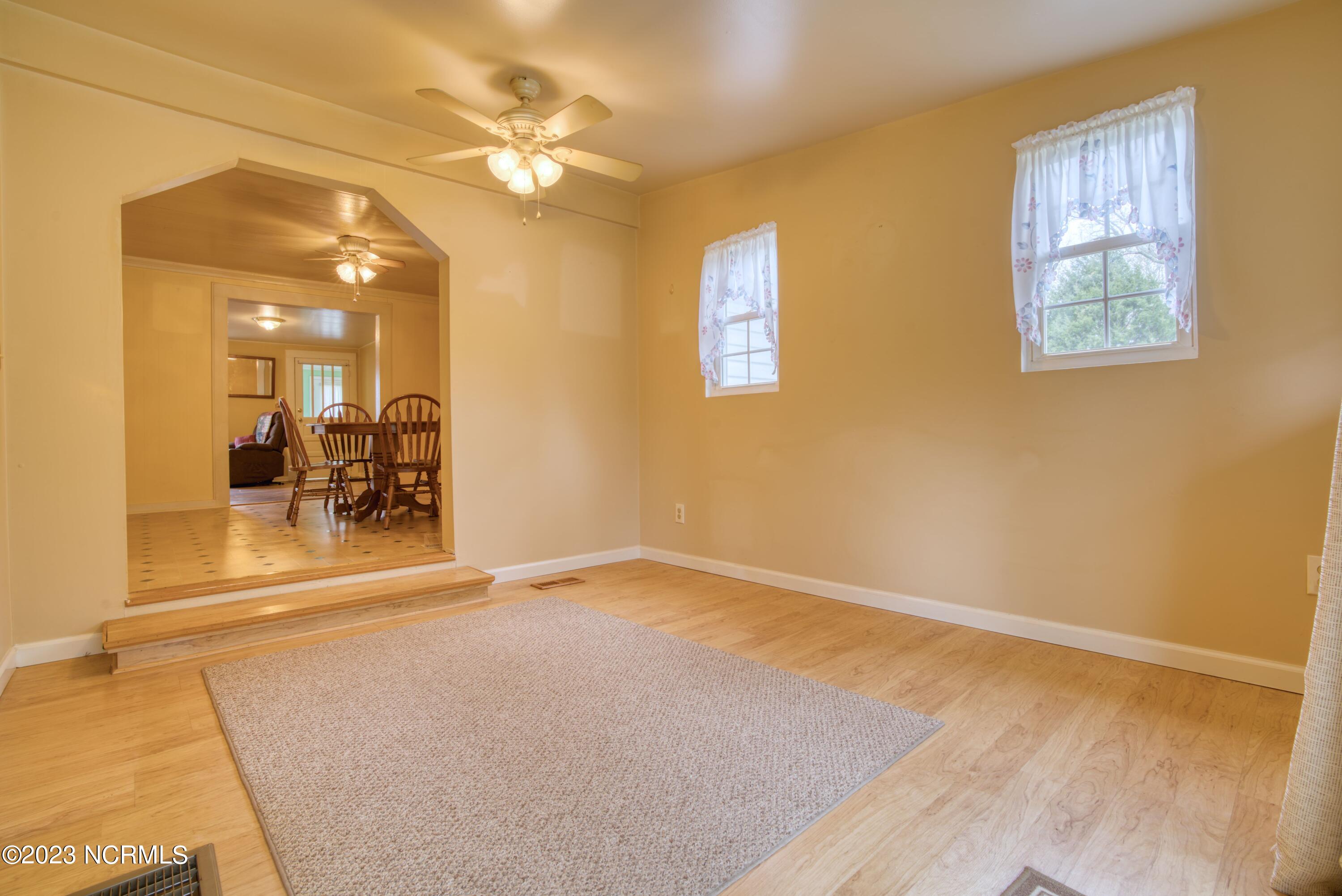107 Corbett Road Swansboro, NC 28584 - Photo 30 of 44 Den