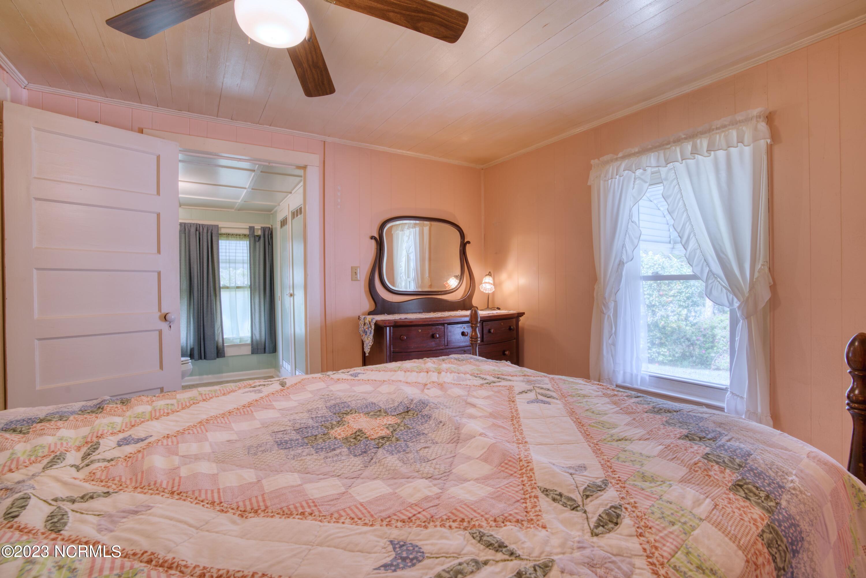 107 Corbett Road Swansboro, NC 28584 - Photo 38 of 44 Bedroom #1