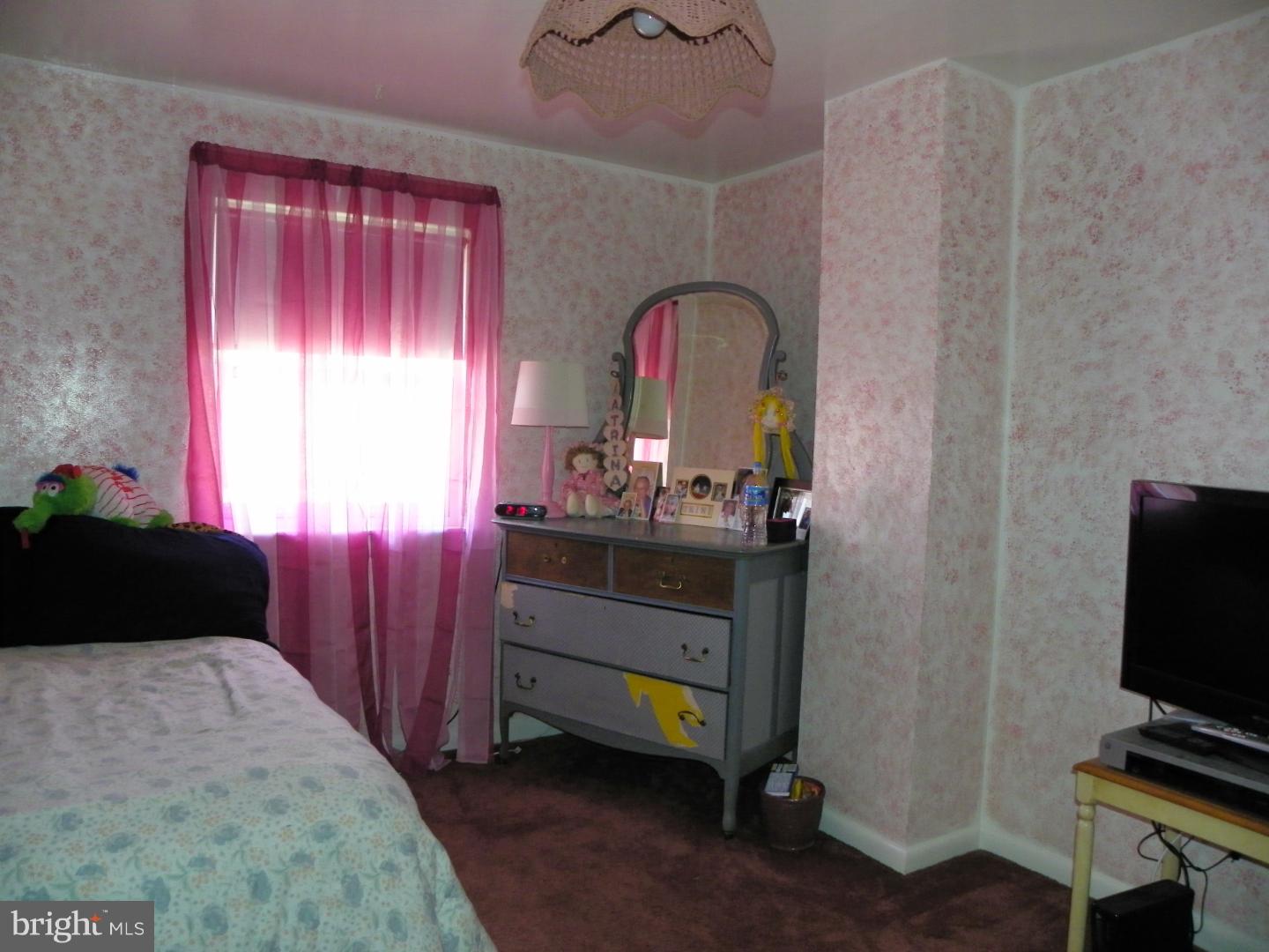 12707 Medford Road Philadelphia, PA 19154 - Photo 12 of 15 Gallery Image 12