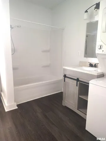 $90,000 | 620 East Ash Street, Canton, IL 61520