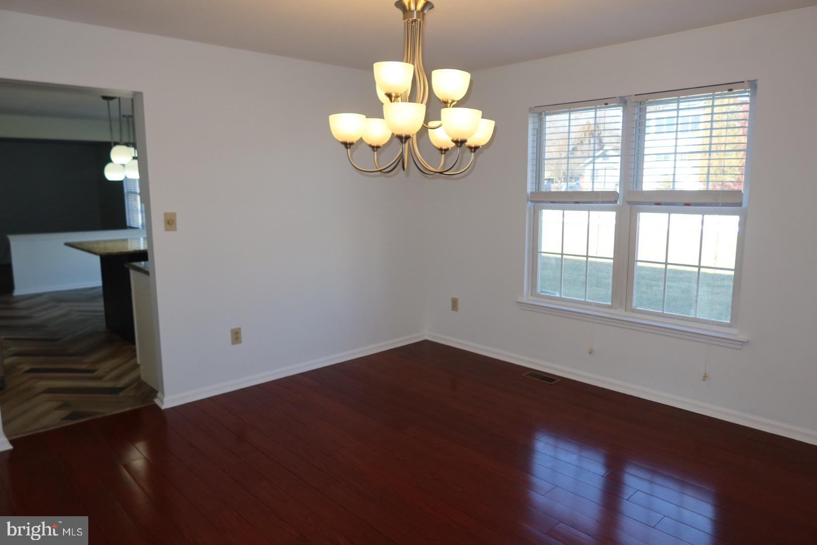 4581 Green Tree Road Reading, PA 19606 - Photo 3 of 20
