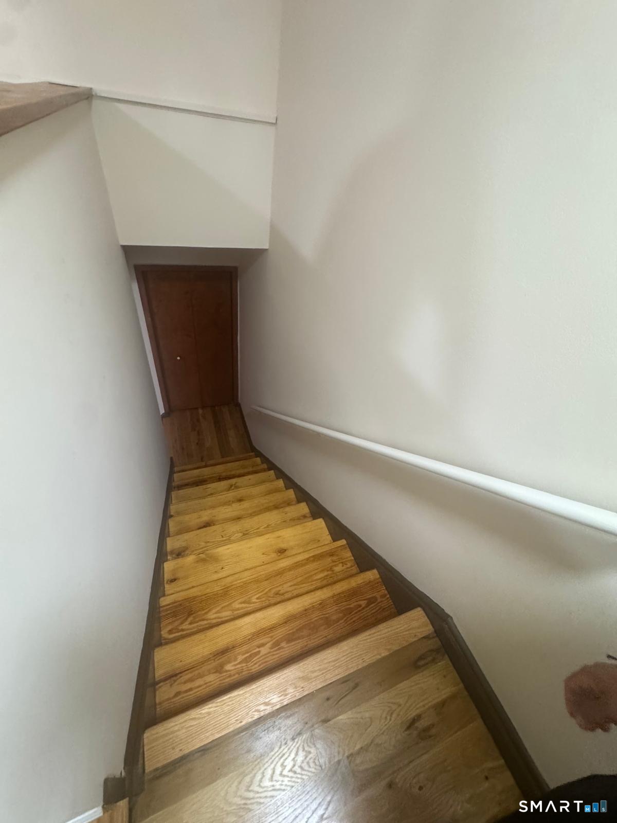 204 Wheeler Avenue, Unit 9 Bridgeport, CT 06606 - Photo 7 of 11 a view of entryway