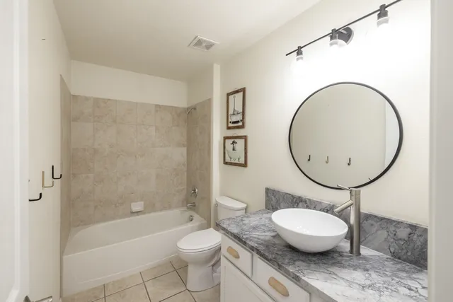 $649,900 | 5606 West Newbury Drive, Spokane, WA 99208