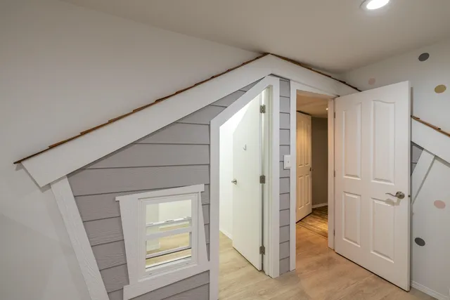 $649,900 | 5606 West Newbury Drive, Spokane, WA 99208