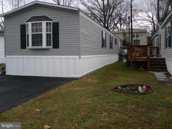 7810 Clark Road, Unit D52 Hanover, MD 21076 - Photo 21 of 28 Exterior (Rear)