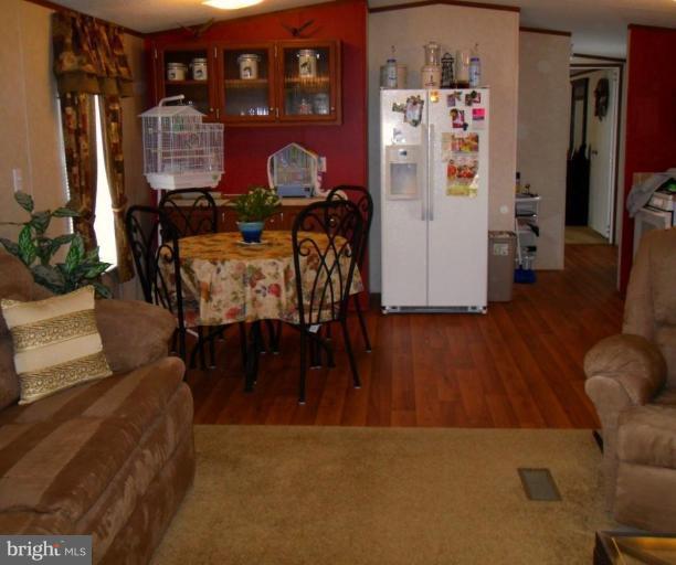 7810 Clark Road, Unit D52 Hanover, MD 21076 - Photo 4 of 28 Kitchen/Dining Room