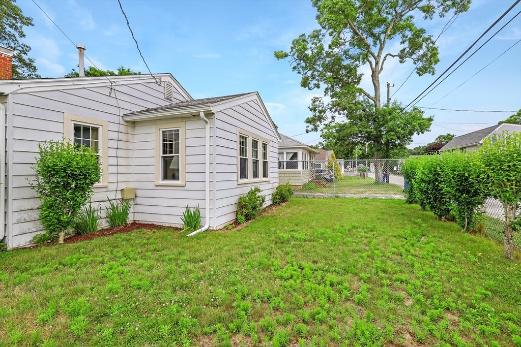 17 Swift Avenue Wareham, MA 02571 - Photo 24 of 30