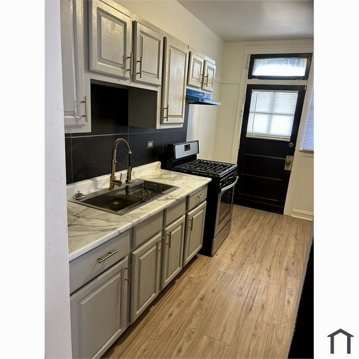 8017 South Carpenter Street, Unit 1 Chicago, IL 60620 - Photo 7 of 8