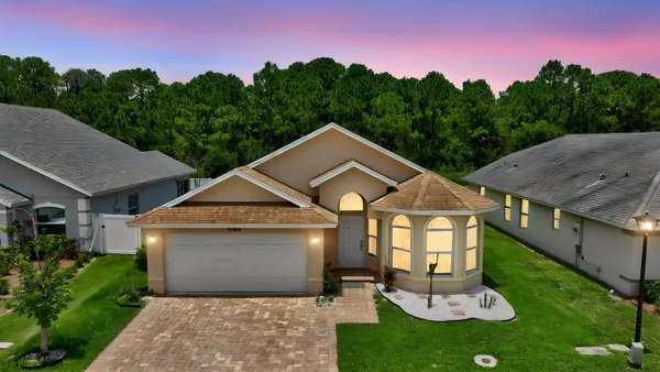 $359,999 | 9760 Palm Breezes Drive, Fort Pierce, FL 34945