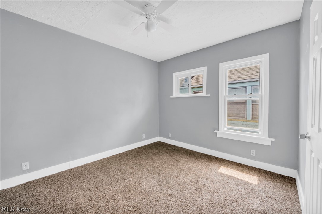 944 Paxton Road Cleveland, OH 44108 - Photo 15 of 50