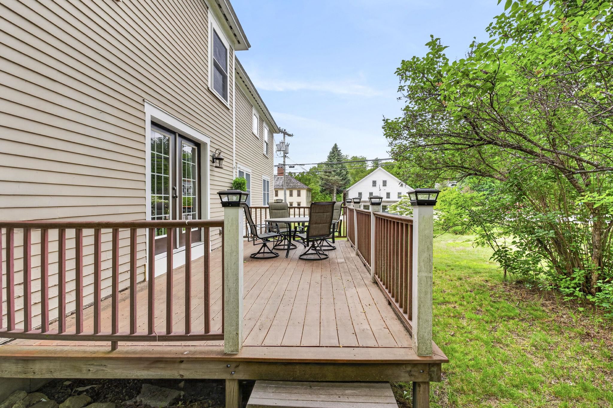 376 Main Street Hopkinton, NH 03229 - Photo 51 of 57