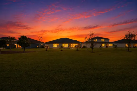 $1,075,000 | 732 Hookline Circle, Loxahatchee, FL 33470