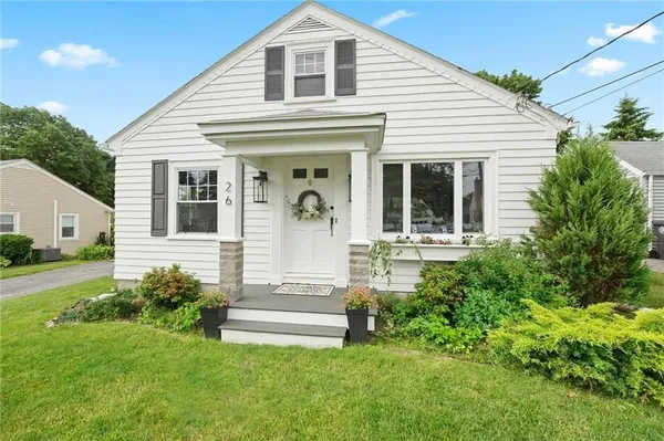 $3,400 | 26 Coulters Road, Cranston, RI 02920