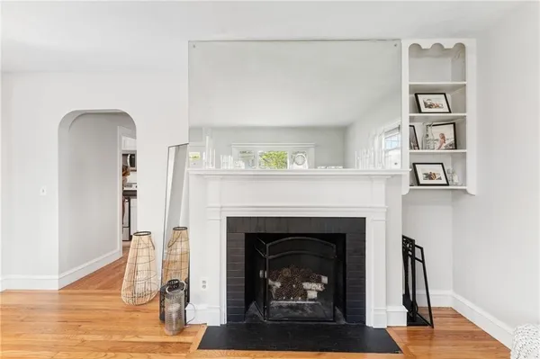 $3,400 | 26 Coulters Road, Cranston, RI 02920
