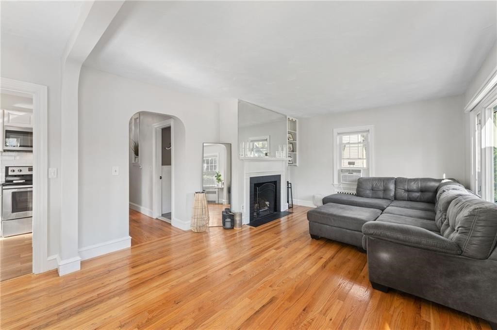 26 Coulters Road Cranston, RI 02920 - Photo 12 of 29