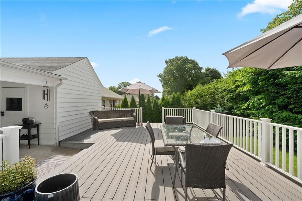 26 Coulters Road Cranston, RI 02920 - Photo 25 of 29