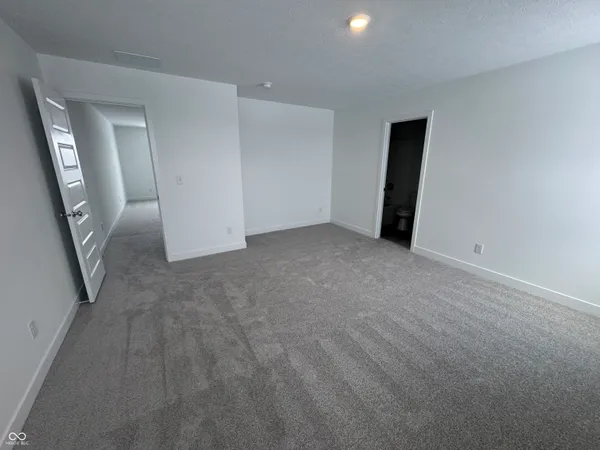 $2,300 | 2945 Grand Rdg Drive, Greenwood, IN 46143