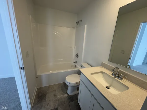 $2,300 | 2945 Grand Rdg Drive, Greenwood, IN 46143