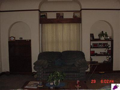 927 E Street Reedley, CA 93654 - Photo 3 of 8