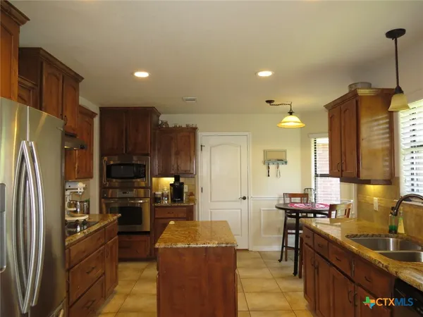 $1,950 | 2505 Mugho Drive, Harker Heights, TX 76548