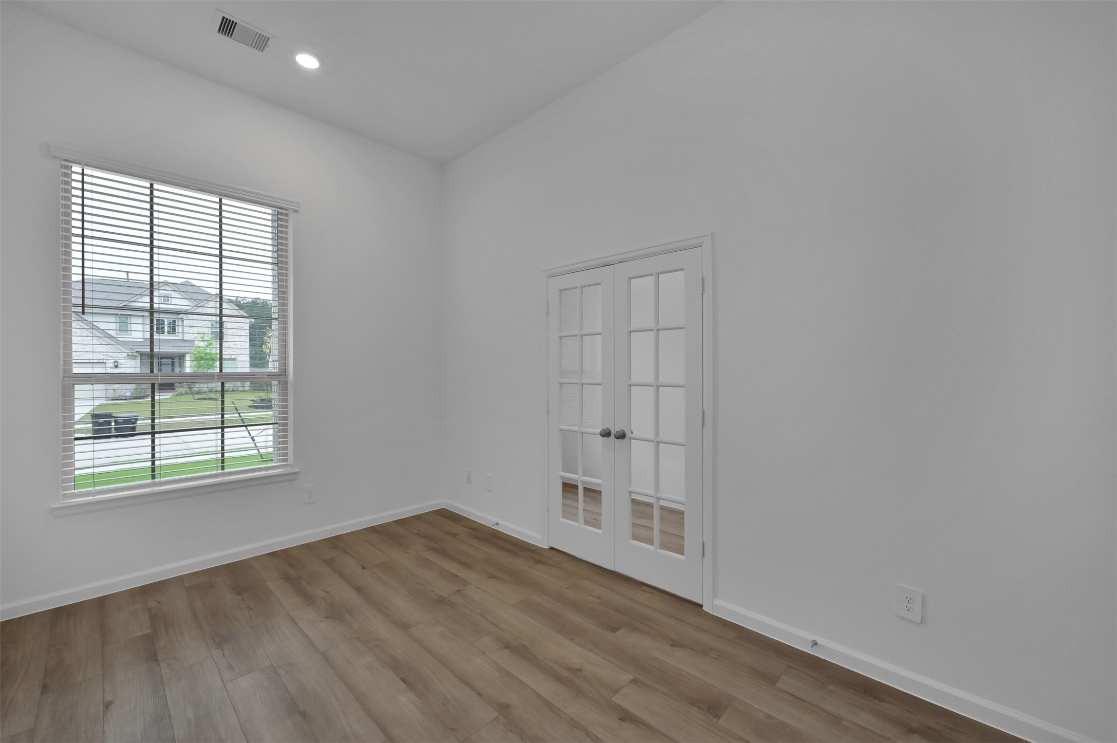 17841 McClary Cardinal Drive Conroe, TX 77302 - Photo 4 of 29