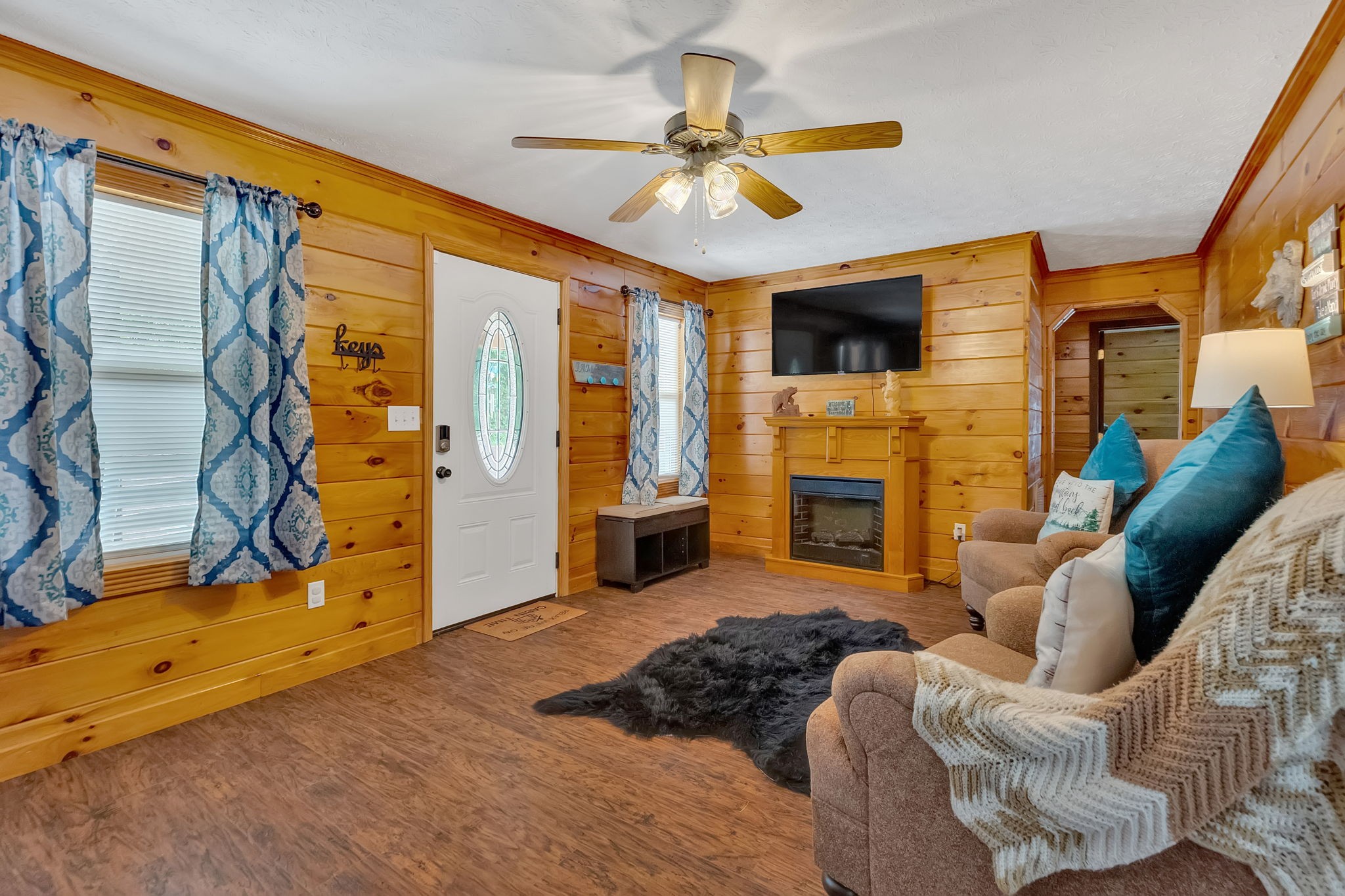 114 Ashley Road Jamestown, TN 38556 - Photo 5 of 29 a living room with furniture and a fireplace