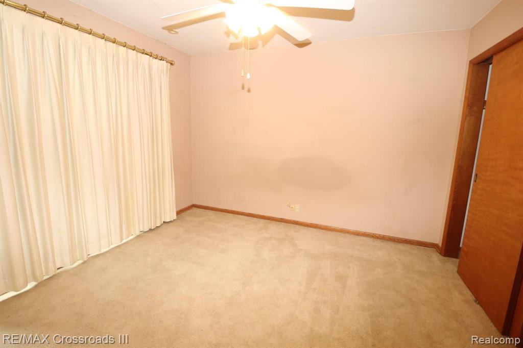 14045 Elwell Road Belleville, MI 48111 - Photo 14 of 23