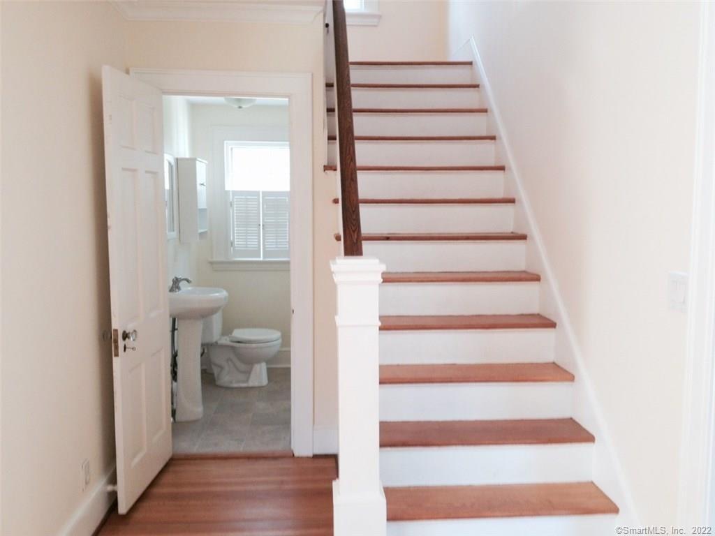 20 Newton Road Woodbridge, CT 06525 - Photo 11 of 15