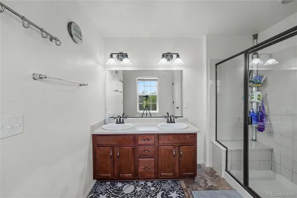 $649,900 | 19130 East Adriatic Circle, Aurora, CO 80013