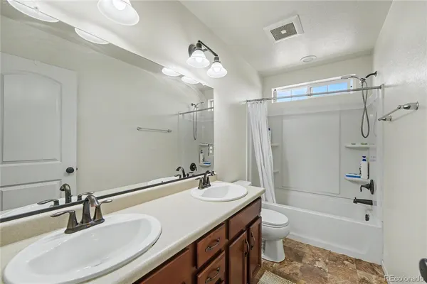 $649,900 | 19130 East Adriatic Circle, Aurora, CO 80013