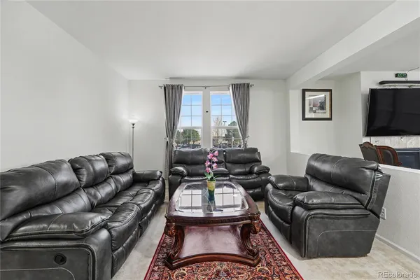 $649,900 | 19130 East Adriatic Circle, Aurora, CO 80013