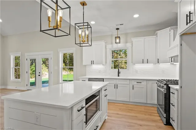 $479,000 | 176 Cricket's Run, Lexington, NC 27295