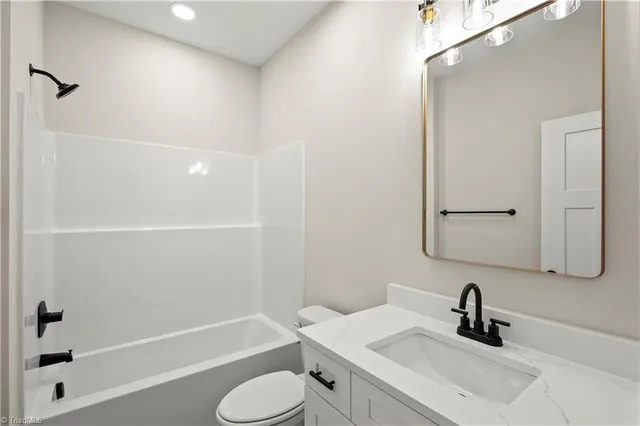 $479,000 | 176 Cricket's Run, Lexington, NC 27295