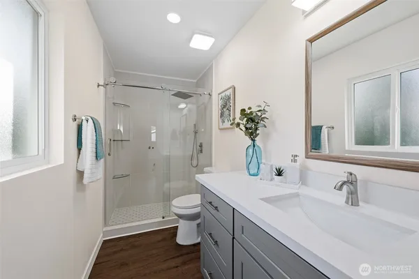 $775,000 | 12317 67th Ave Court East, Puyallup, WA 98373