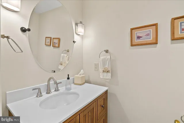 $4,750 | 2071 Van Tuyl Place, Falls Church, VA 22043