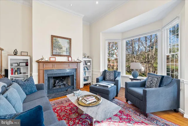 $4,750 | 2071 Van Tuyl Place, Falls Church, VA 22043