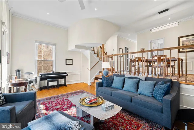 $4,750 | 2071 Van Tuyl Place, Falls Church, VA 22043