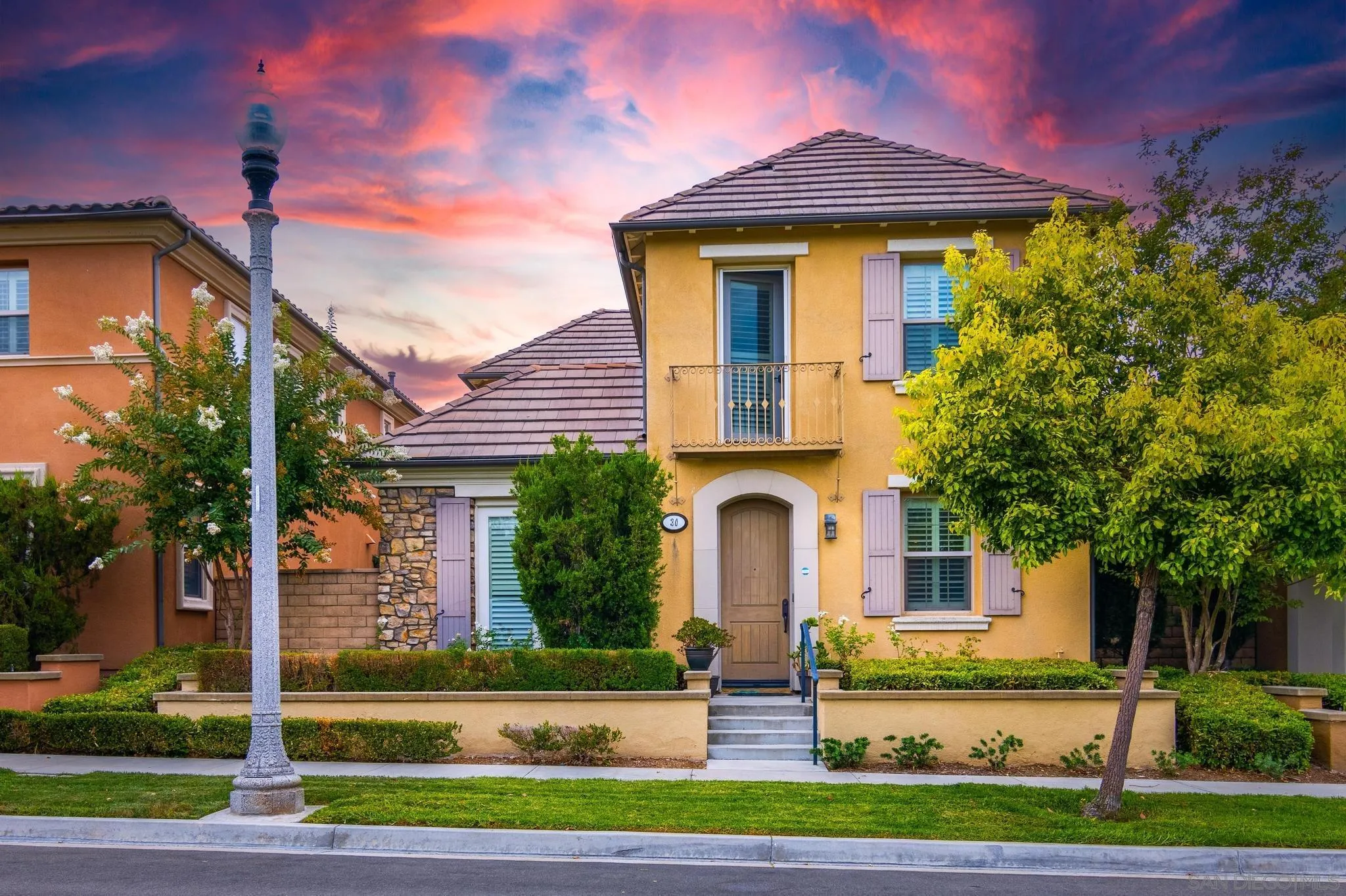 30 Long Fellow Irvine, CA 92620 - Photo 1 of 43 a front view of a house with garden