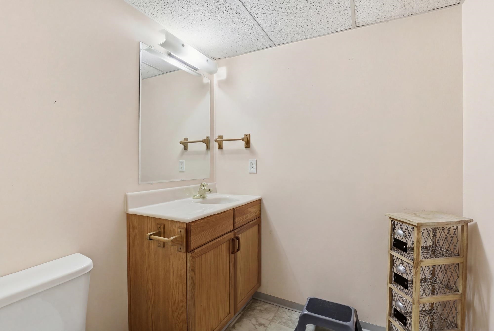 718 East Dalke Avenue Spokane, WA 99208 - Photo 28 of 39