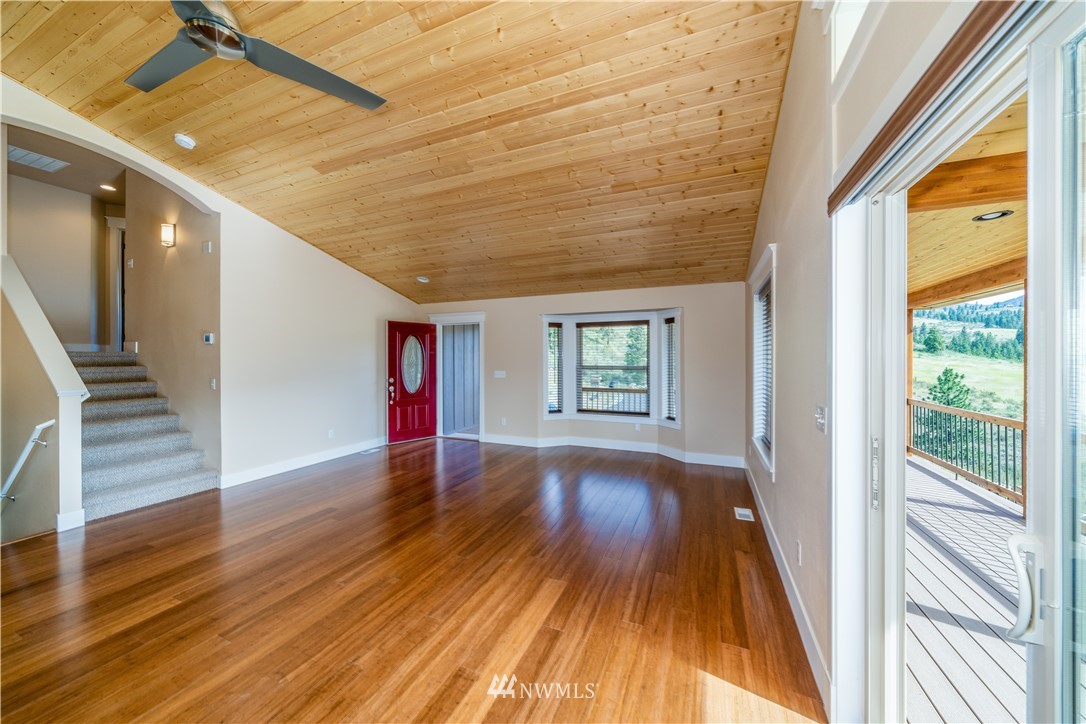 740 Chelan Trails Road Manson, WA 98831 - Photo 9 of 25 Gallery Image 9