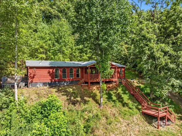 $395,000 | 24 Libby Drive, Unit 6, Weaverville, NC 28787