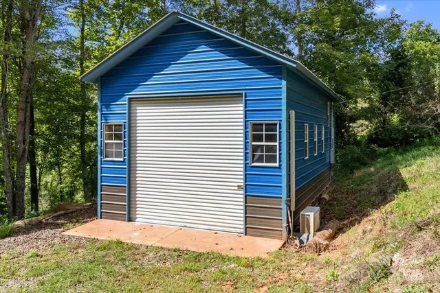$395,000 | 24 Libby Drive, Unit 6, Weaverville, NC 28787