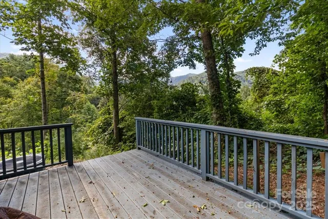 $395,000 | 24 Libby Drive, Unit 6, Weaverville, NC 28787