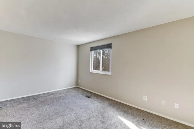 $340,000 | 7946 Sutherland Court, Pasadena, MD 21122