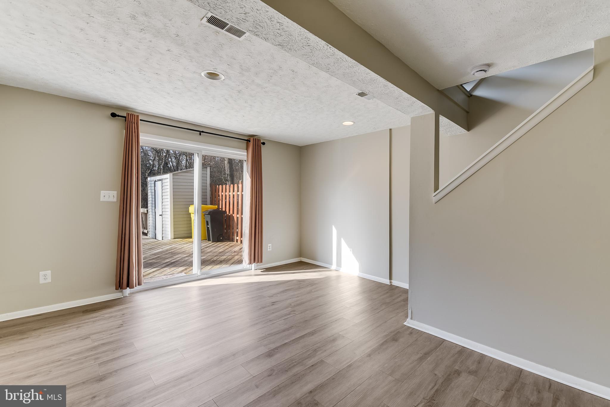 7946 Sutherland Court Pasadena, MD 21122 - Photo 32 of 39