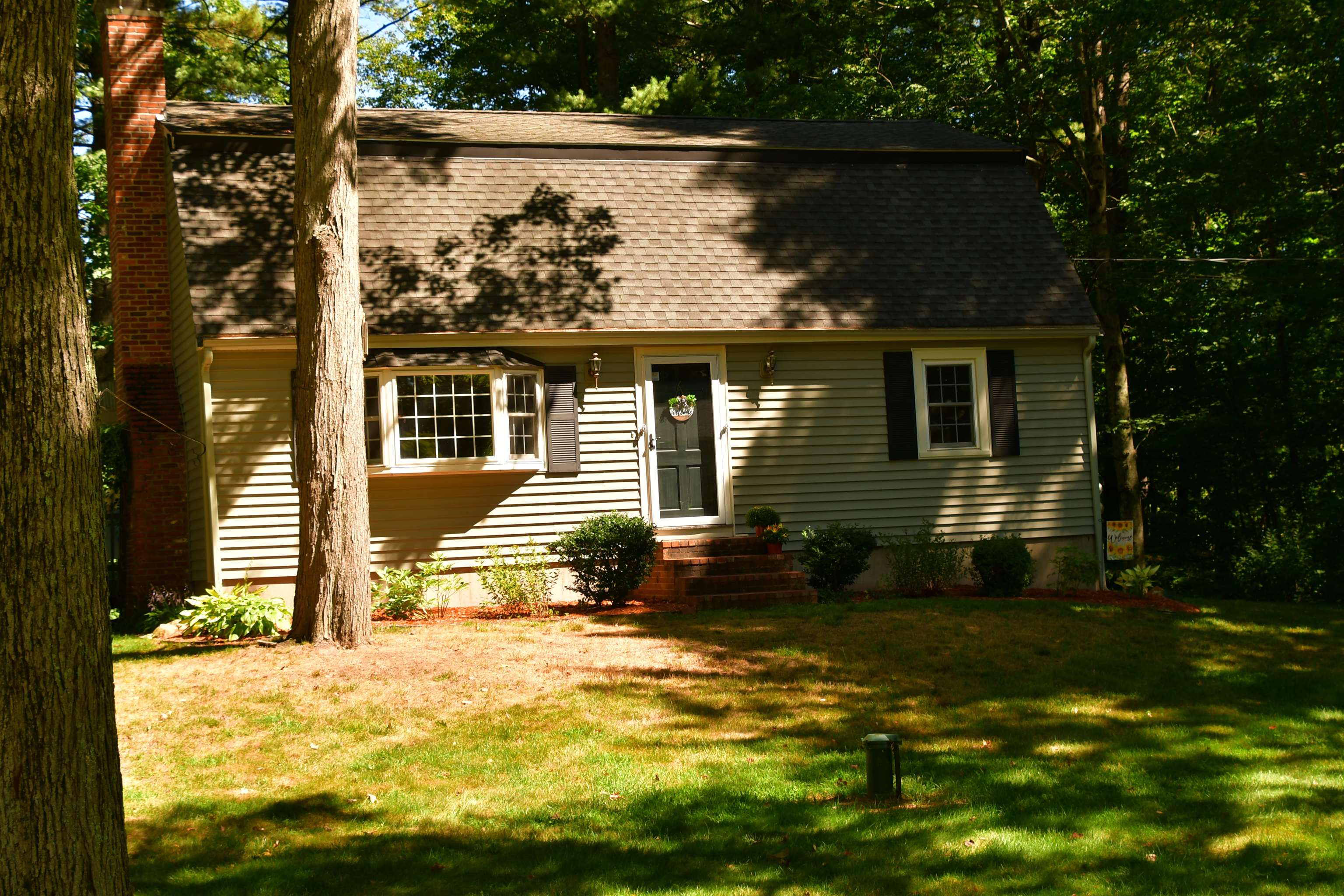76 Woodridge Road Hampstead, NH 03826 - Photo 1 of 34