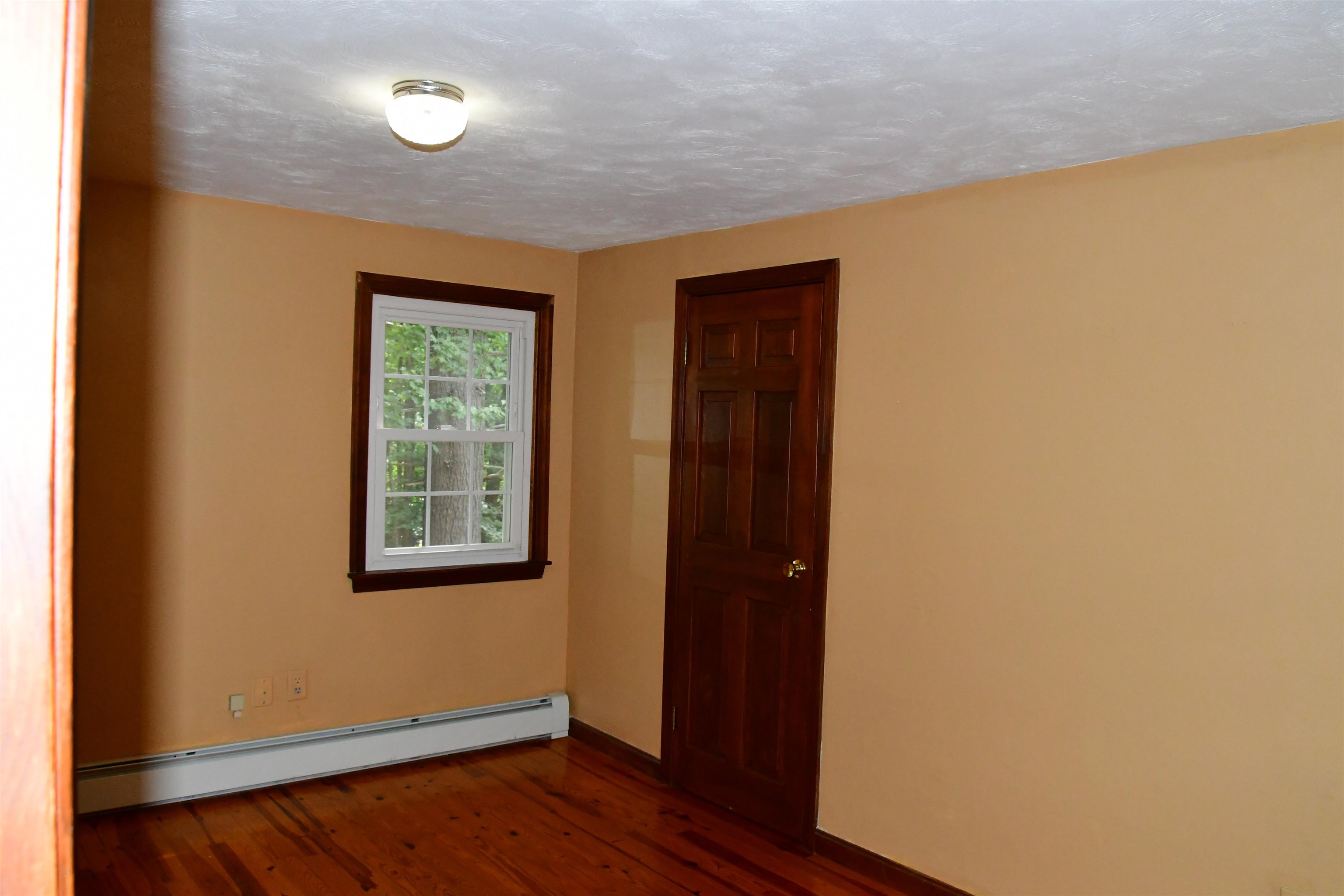 76 Woodridge Road Hampstead, NH 03826 - Photo 17 of 34