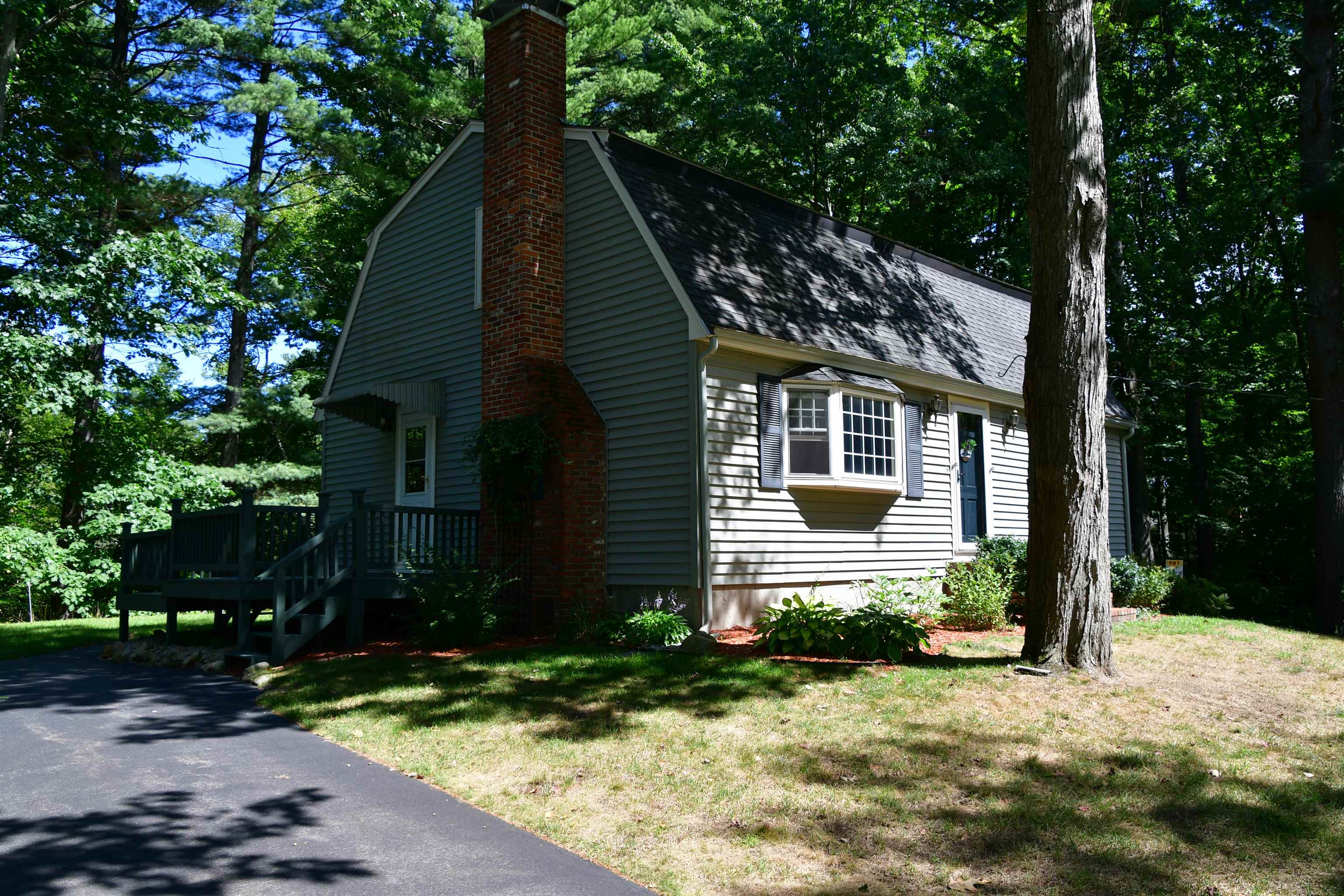 76 Woodridge Road Hampstead, NH 03826 - Photo 29 of 34