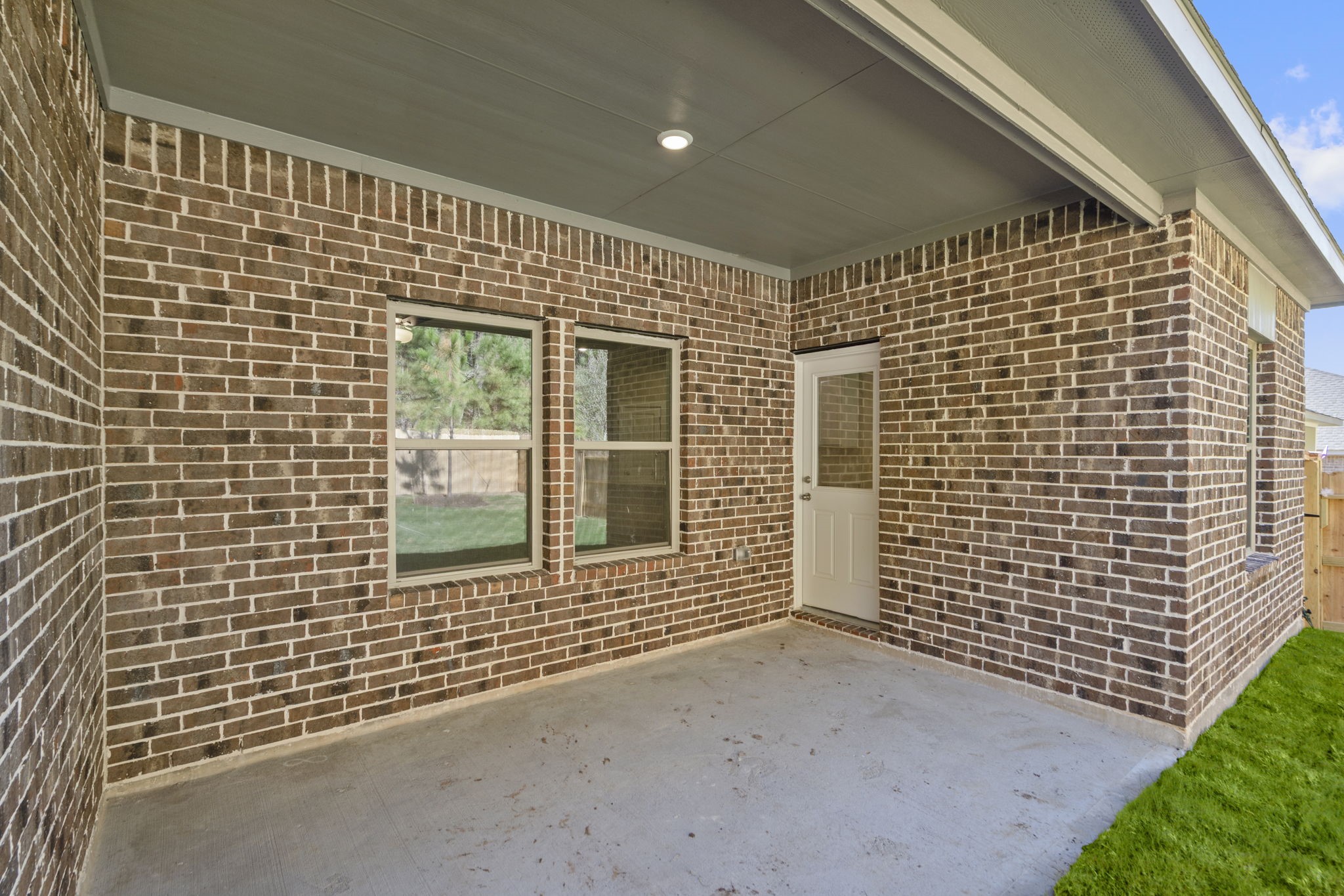 12339 Ridge Top Drive Conroe, TX 77304 - Photo 22 of 29 a view of a brick house