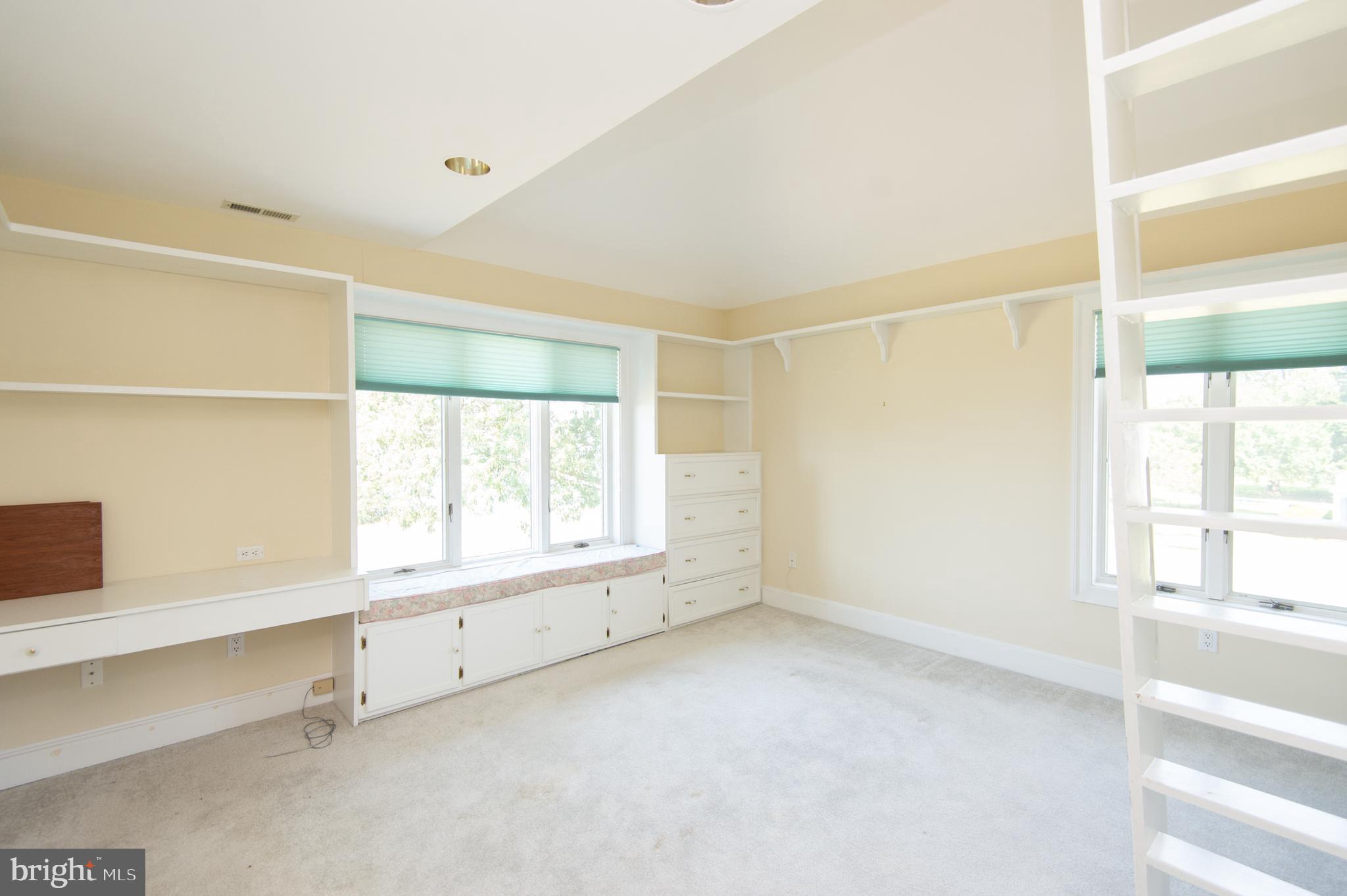 108 Riverside Drive Cambridge, MD 21613 - Photo 54 of 78 4th bedroom with access to loft